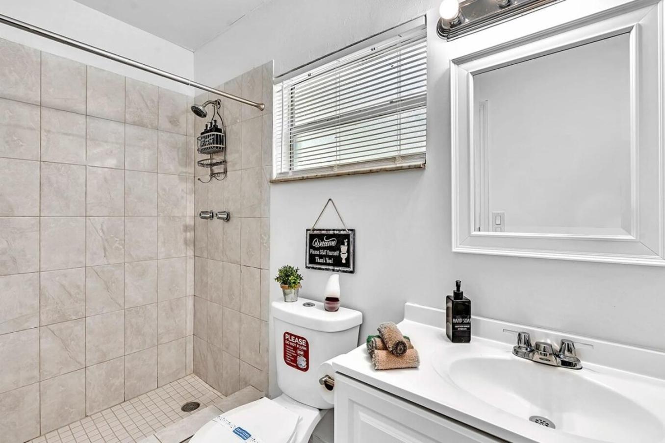 Large Studio Suite Close To Beach And Casino Db3 Dania Beach Exterior foto